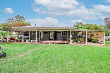 Farm For Sale - VIC - Beverford - 3590 - Home On The Ranch  (Image 2)