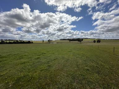 1216 Dobaderry Road, Dale WA 6304