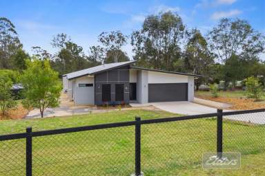 Farm For Sale - QLD - Curra - 4570 - **OPEN HOME CANCELLED 25/01/2025**

Exceptional Modern Home with Luxury Finishes on 2.5 Acres  (Image 2)