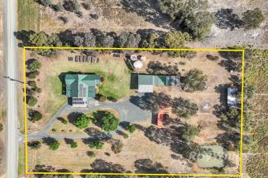 Farm For Sale - VIC - Echuca West - 3564 - Rural Lifestyle with City Convenience  (Image 2)