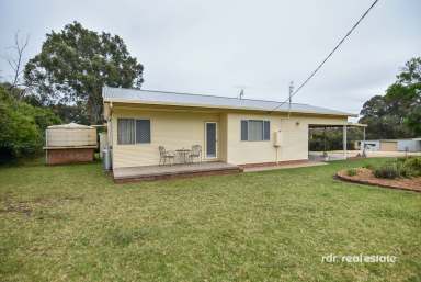 Farm For Sale - NSW - Inverell - 2360 - "TWIN PINES" - COUNTRY LIVING AWAITS  (Image 2)