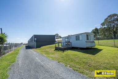 Farm For Sale - NSW - South Grafton - 2460 - 7228 SQM INDUSTRIAL SITE WITH EXISTING CARAVAN AND INDUSTRIAL STORAGE  (Image 2)