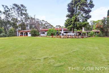 Farm For Sale - WA - Gidgegannup - 6083 - "The Homestead"  (Image 2)