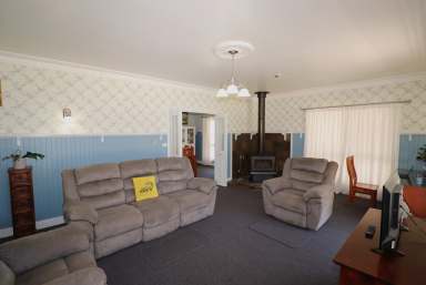 Farm For Sale - NSW - Glen Innes - 2370 - A True Country Escape  (Image 2)