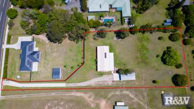 Farm For Sale - QLD - Elimbah - 4516 - Acreage Family Living on a Brilliant 5,000m2 Block!  (Image 2)