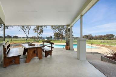 Farm Auction - NSW - Table Top - 2640 - Make The Lake Yours  (Image 2)