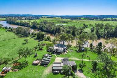 Farm For Sale - NSW - East Coraki - 2471 - Oakfields: The Ultimate Waterfront Lifestyle Property!  (Image 2)