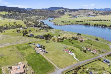 Farm For Sale - TAS - Carlton River - 7173 - A Rare Gem! 2-3 Living areas, 4-5 Bedrooms on 2.5 Arce with Stunning Water Views  (Image 2)