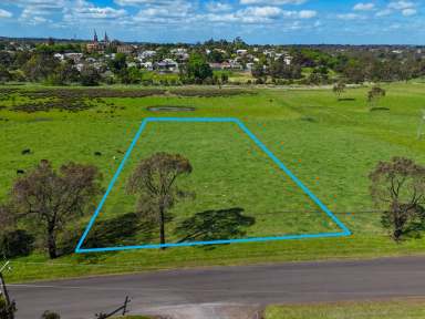 Farm For Sale - VIC - Hamilton - 3300 - 1.3 Acres Blocks – Stunning Views - Build Your Dream Home  (Image 2)