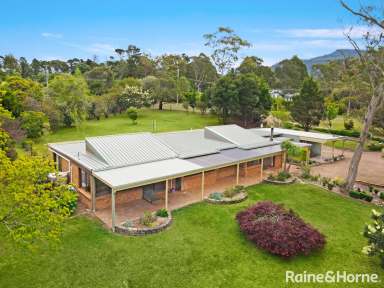 Farm For Sale - NSW - Kangaroo Valley - 2577 - Ideal Village Acreage Living  (Image 2)