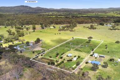 Farm For Sale - VIC - Clunes - 3370 - For the horse enthusiast  (Image 2)