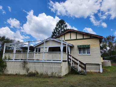 Farm For Sale - QLD - Cooyar - 4402 - Rural Gem: Charming Queenslander on 125 Acres  (Image 2)