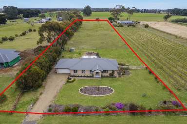 Farm For Sale - VIC - Tarrington - 3301 - Family home on small acreage  (Image 2)