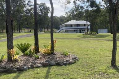 Farm Auction - QLD - Cainbable - 4285 - Stunning Queenslander on 22.99ha (56.7ac) with Creek Frontage!  (Image 2)