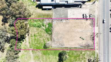 Farm For Sale - NSW - Narrabri - 2390 - COMMERCIAL DEVELPMENT BLOCK WITH MAIN STREET FRONTAGE  (Image 2)