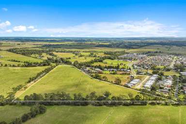 Farm For Sale - Victoria - Longwarry - 3816 - Landbank opportunity. Buy one or buy the lot.  (Image 2)