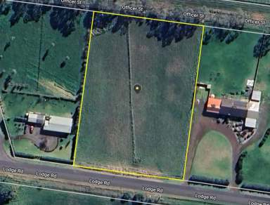 Farm For Sale - VIC - Hamilton - 3300 - Rural Lifestyle block on edge of Hamilton  (Image 2)