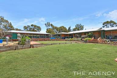 Farm For Sale - WA - Morangup - 6083 - "Picture Perfect"  (Image 2)