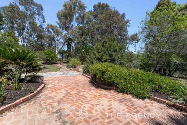 Farm For Sale - WA - Gidgegannup - 6083 - "Reach New Heights"  (Image 2)