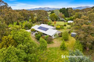 Farm For Sale - TAS - Leslie Vale - 7054 - Sprawling Family Home on 1 Acre - A Rare Opportunity Just Minutes from Kingston!  (Image 2)