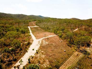 Farm For Sale - QLD - Mount Molloy - 4871 - DISCOVER YOUR IDEAL BUSHLAND RETREAT  (Image 2)