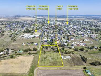 Farm For Sale - QLD - Pittsworth - 4356 - Rare Lifestyle Living On 5 Acres  (Image 2)