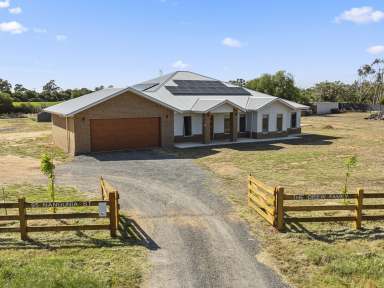 Farm For Sale - NSW - Barooga - 3644 - Stunning Lifestyle Property on 2 Acres!  (Image 2)