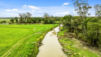 Farm For Sale - VIC - Glengarry - 3854 - Glengarry River frontage  (Image 2)