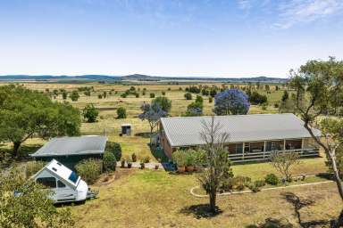 Farm For Sale - QLD - Drayton - 4350 - 27.8 Acres of Prime Lifestyle just a few minutes to the City  (Image 2)