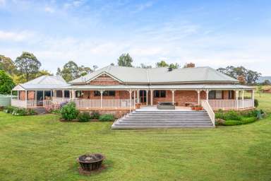 Farm For Sale - NSW - Clarence Town - 2321 - 'Castlewood'  (Image 2)