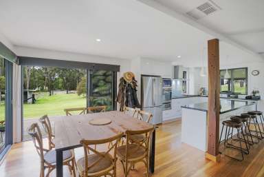 Farm Auction - NSW - Glen William - 2321 - Rural Contemporary Living  (Image 2)