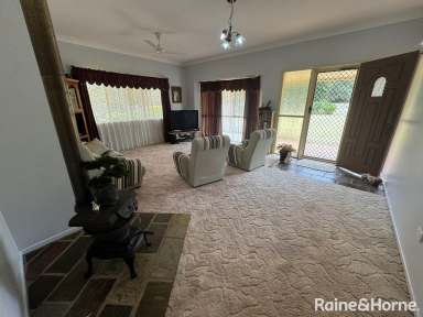 Farm For Sale - QLD - Kingaroy - 4610 - Established 1acre Brick Home  (Image 2)