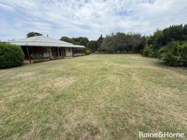 Farm For Sale - QLD - Kingaroy - 4610 - Established 1acre Brick Home  (Image 2)