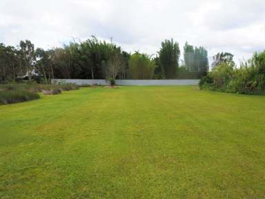 Farm For Sale - QLD - Cooloola Cove - 4580 - SOLID ENGINEER DESIGNED BUILDING  (Image 2)