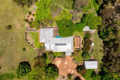 Farm Auction - WA - Harvey - 6220 - GUIDING INTEREST $1,300,000's  (Image 2)