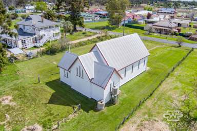 Farm For Sale - NSW - Emmaville - 2371 - Charming Historic Property  (Image 2)