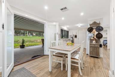 Farm For Sale - NSW - Branxton - 2335 - LIFESTYLE PARADISE ON 8 ACRES  (Image 2)