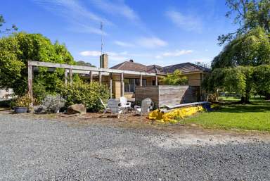 Farm For Sale - VIC - Dumbalk - 3956 - TIME FOR A CHANGE  (Image 2)