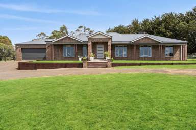 Farm For Sale - VIC - Camperdown - 3260 - Quality Home - Spectacular Views - 4.94 Acres  (Image 2)