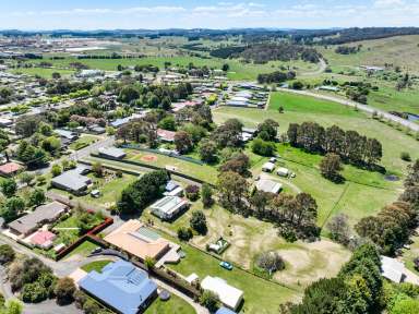 Farm For Sale - NSW - Oberon - 2787 - Massive Block, Lovely Home, Great Shed, Fantastic Location!!  (Image 2)