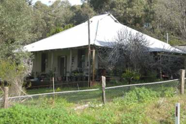 Farm For Sale - WA - Eglinton - 6034 - Aubrey Gibbs House - Rare Rural Land on the Edge of Suburbia  (Image 2)