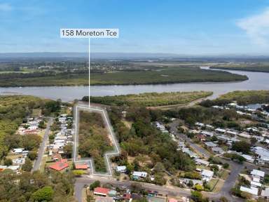 Farm For Sale - QLD - Beachmere - 4510 - Moreton Bay's Marine Lifestyle Right at your Backdoor (Literally)!  (Image 2)