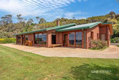 Farm For Sale - TAS - Boat Harbour - 7321 - Private & Secluded Paradise  (Image 2)