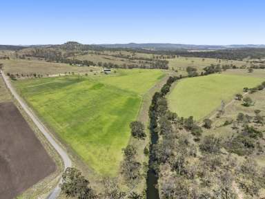 Farm For Sale - QLD - Emu Creek - 4355 - Excellent Improvements & Water Security  (Image 2)