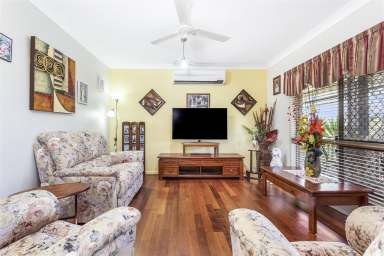 Farm For Sale - QLD - Rockyview - 4701 - Immaculate Living with Impressive Shed and all the Extras!  (Image 2)