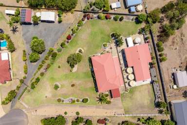 Farm For Sale - QLD - Rockyview - 4701 - Immaculate Living with Impressive Shed and all the Extras!  (Image 2)