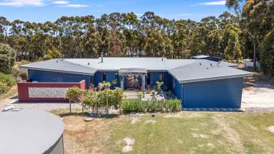 Farm For Sale - WA - Margaret River - 6285 - Breathtaking Modern Hideaway  (Image 2)