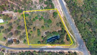 Farm For Sale - QLD - Sunshine Acres - 4655 - Rural Living Close to Town  (Image 2)