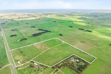 Farm For Sale - VIC - Yangery - 3283 - Rural Life, Close to town  (Image 2)