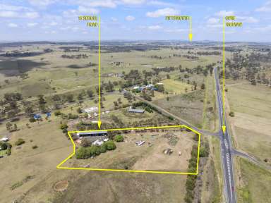 Farm For Sale - QLD - Southbrook - 4363 - Don't Miss This Gem - Small Lifestyle with Road Train Access  (Image 2)